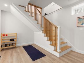 21 Bradford Rd 21, Watertown MA 02472