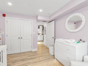 222 Roslindale Ave 1, Boston MA 02131