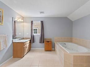 11 Aris Way 11, Milford MA 01757