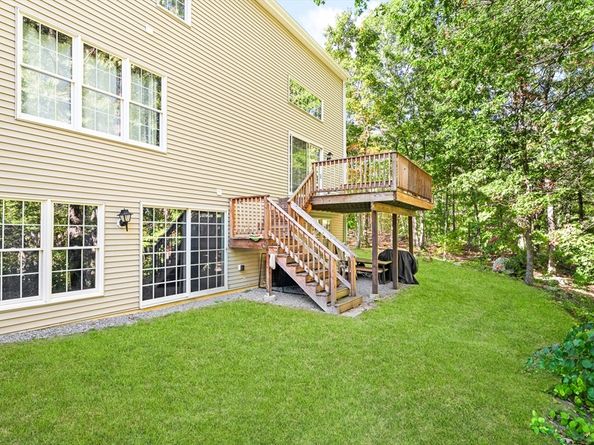 11 Aris Way 11, Milford MA 01757
