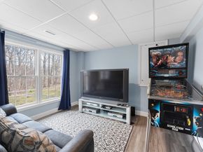 11 Aris Way 11, Milford MA 01757