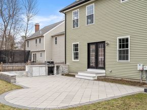 6 Ash St, Natick MA 01760