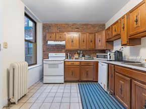 1408 Commonwealth Ave 14, Boston MA 02135