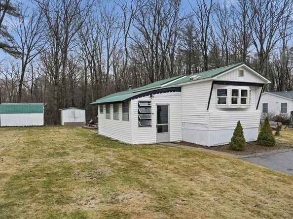 17 Conestoga Trail, Brookfield MA 01506