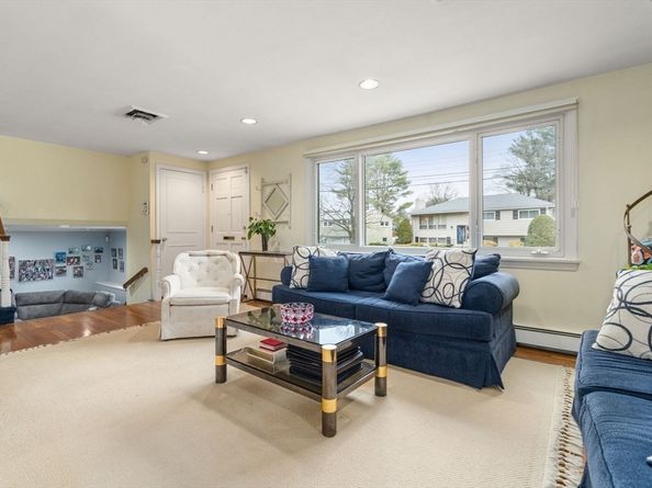 48 Gary Rd, Needham MA 02494