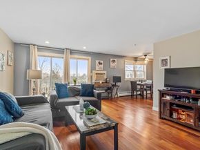80 Edgelawn Avenue 6, North Andover MA 01845