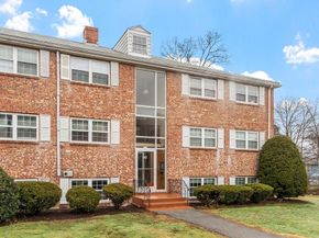 80 Edgelawn Avenue 6, North Andover MA 01845
