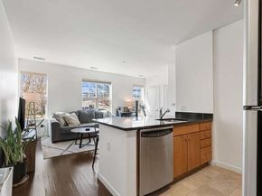 4 Repton Cir 4105, Watertown MA 02472