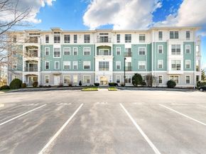 4 Repton Cir 4105, Watertown MA 02472