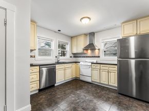 30 Stearns Rd, Belmont MA 02478