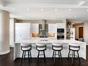 50 Liberty Dr 10K, Boston MA 02210