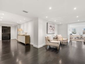 2 Commonwealth 9A, Boston MA 02116