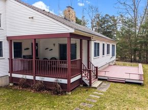 12 Brandt Beach Ave, Mattapoisett MA 02739