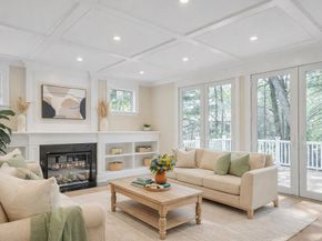 18 Heritage Dr, Lexington MA 02420