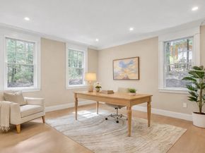 18 Heritage Dr, Lexington MA 02420