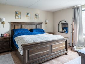 51 Melrose St 4D, Melrose MA 02176