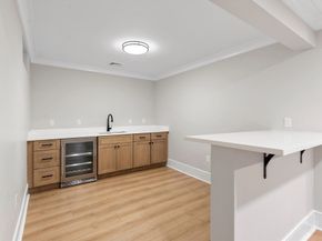 12 Pleasant St, Burlington MA 01803