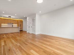 58 Kent 301, Brookline MA 02445