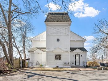 303 Nahant Rd