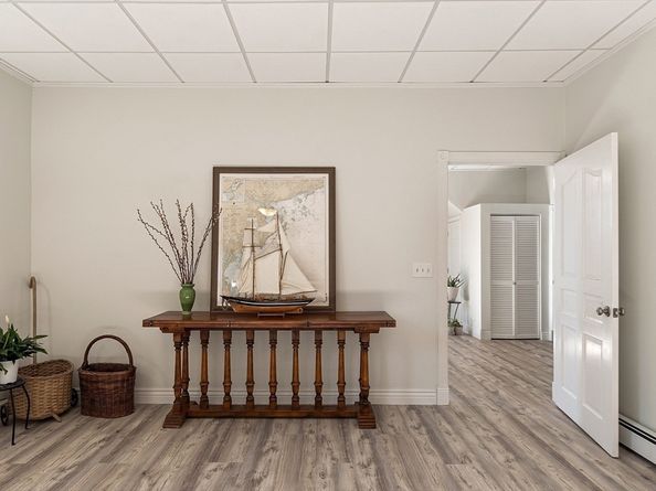 303 Nahant Rd, Nahant MA 01908