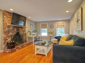 3 Pheasanthill Road, Norfolk MA 02056