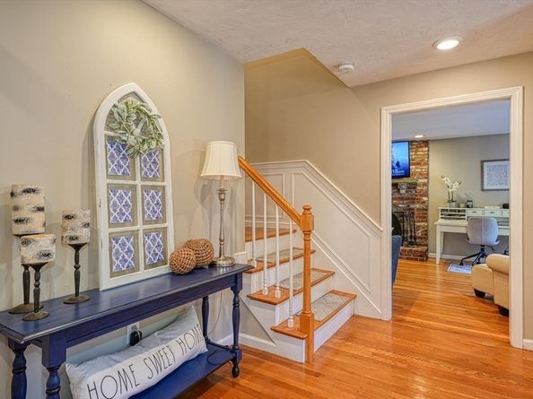 3 Pheasanthill Road, Norfolk MA 02056