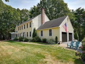 3 Pheasanthill Road, Norfolk MA 02056