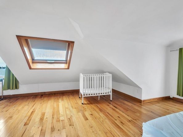 176 W Elm Ave, Quincy MA 02170