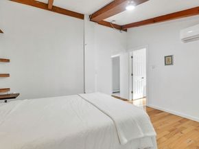 176 W Elm Ave, Quincy MA 02170
