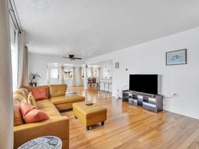 176 W Elm Ave, Quincy MA 02170