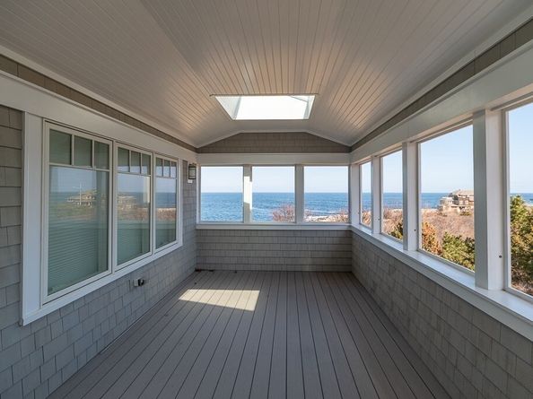 73 Phillips Ave, Rockport MA 01966