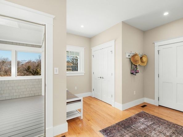 73 Phillips Ave, Rockport MA 01966