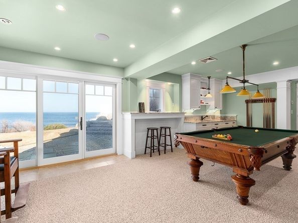 73 Phillips Ave, Rockport MA 01966