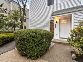 107 Centre Street A, Brookline MA 02446