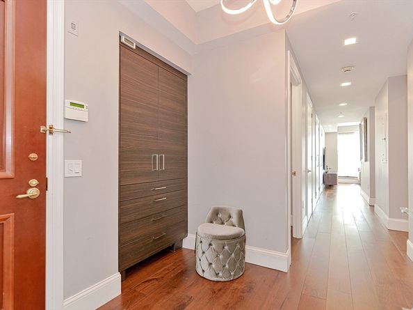 2 Avery St 20H, Boston MA 02111