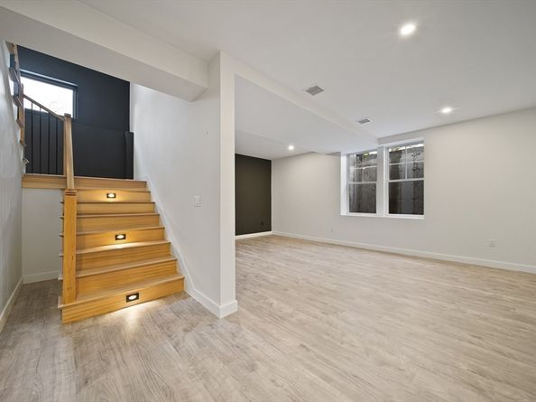 443 Central Ave, Needham MA 02494