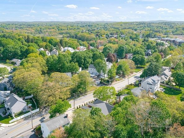 443 Central Ave, Needham MA 02494