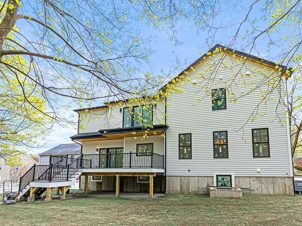 443 Central Ave, Needham MA 02494