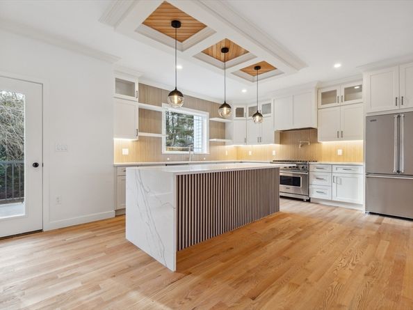 443 Central Ave, Needham MA 02494