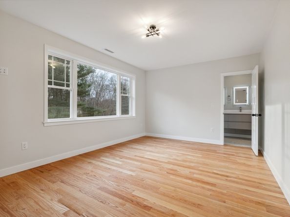 443 Central Ave, Needham MA 02494