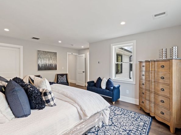 5 Milk St 5, Natick MA 01760