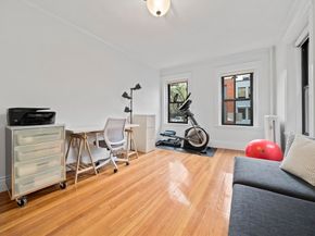 4 Fairbanks 2, Brookline MA 02446