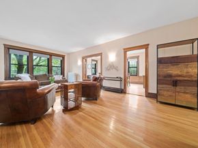4 Fairbanks 2, Brookline MA 02446