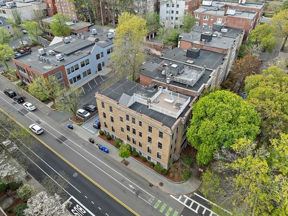 4 Fairbanks 2, Brookline MA 02446