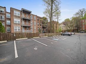 4 Fairbanks 2, Brookline MA 02446