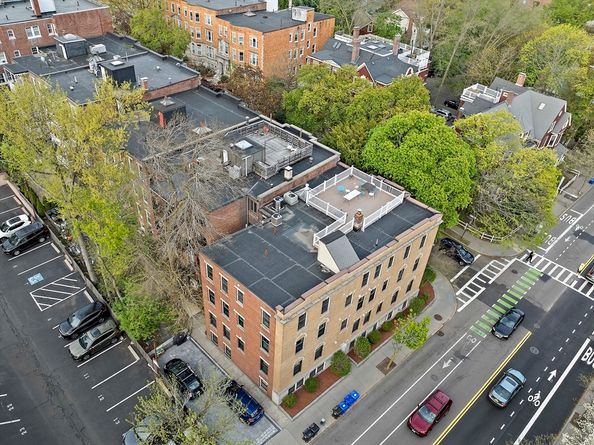 4 Fairbanks 2, Brookline MA 02446
