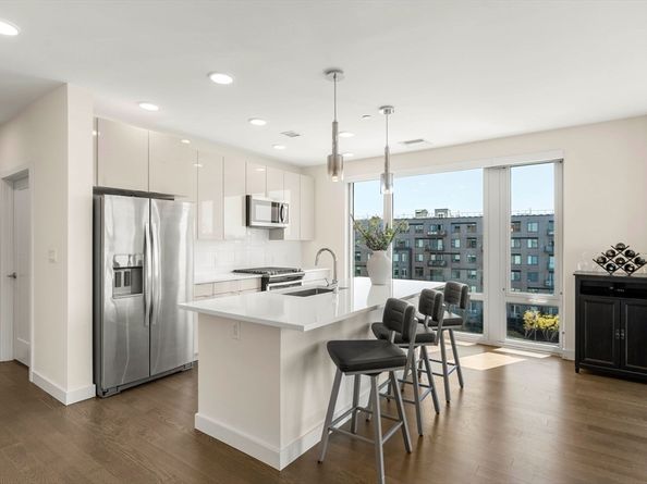 65 Lewis St 506, Boston MA 02128