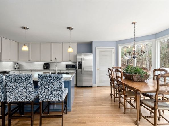4 Old Meadow Lane, Harvard MA 01451