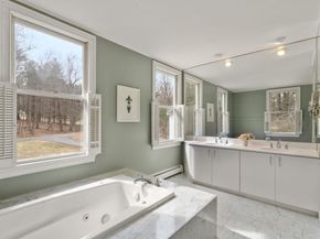 4 Old Meadow Lane, Harvard MA 01451