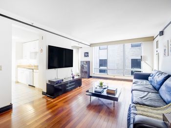 3 Avery St